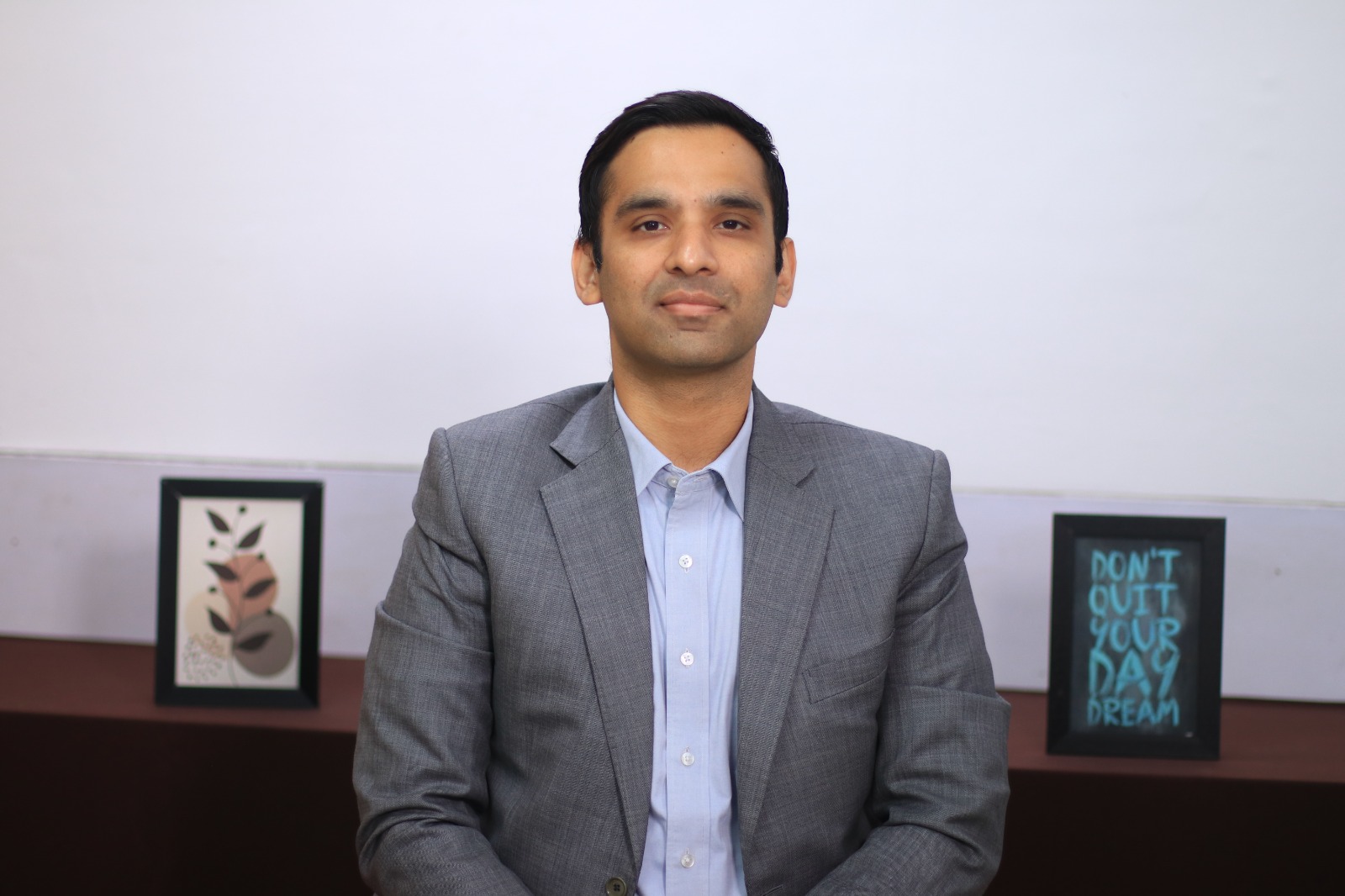 Dr. Kunal Gandhi